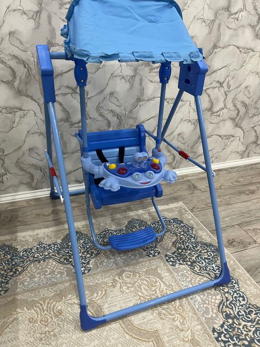 Продаем детскую качелю а отличном состоянии