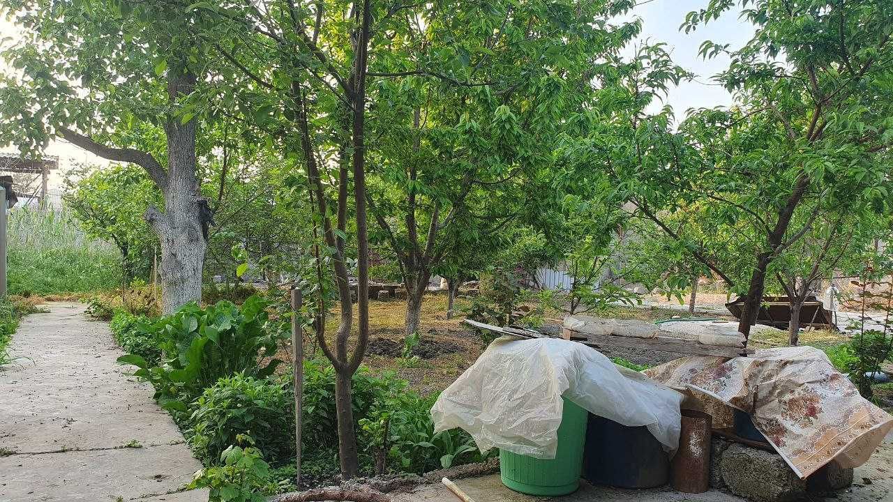 Срочно Продается 5-ком. дом, участок 8-сот. в Бектемирском районе.