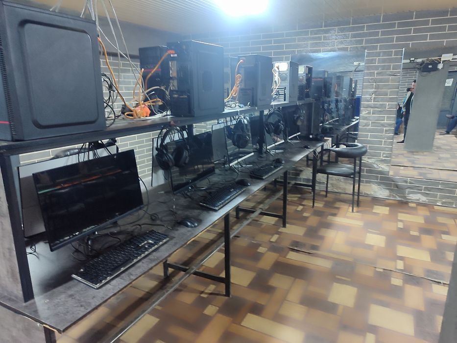 Компьютер сотилади