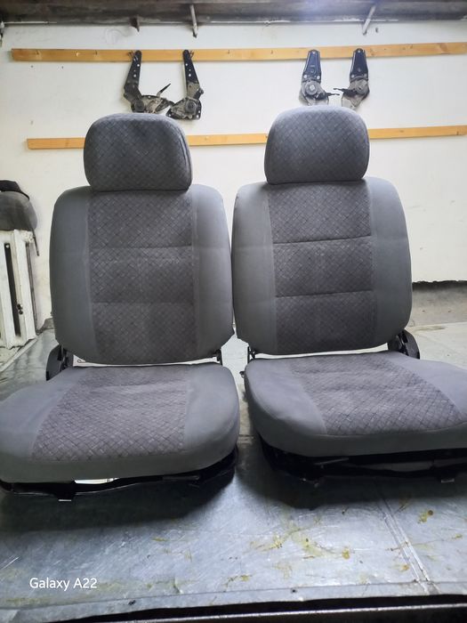 Дамас.   Сидения. Саласкали.