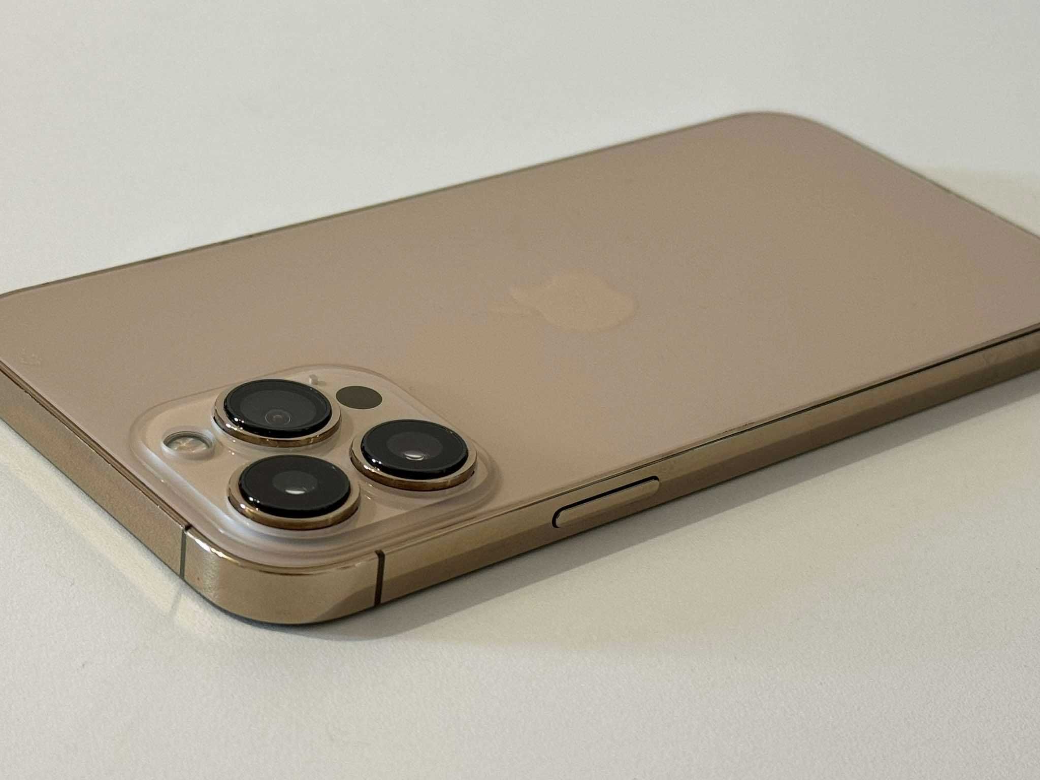 Бартер! Като НОВ! iPhone 13 Pro Max 256GB Gold (Златен)
