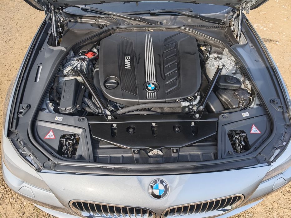 Vând BMW seria 5 motor 3l  combi f11 x drive
