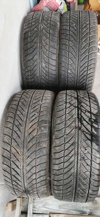 Зимни гуми  GOODYEAR 4Бр.
