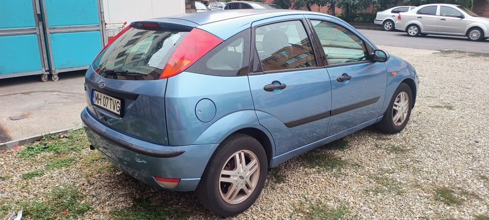 Vând Ford Focus 1