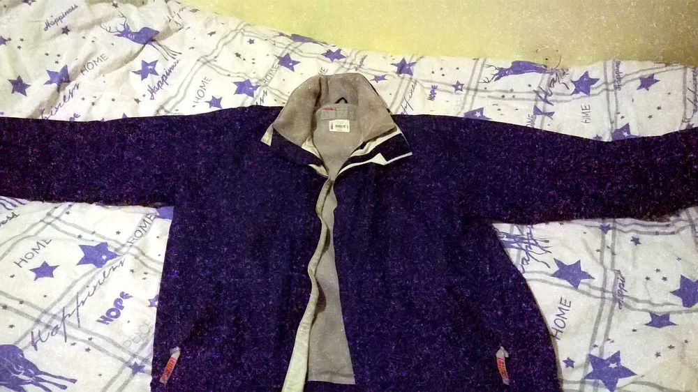 Продавам яке - морска екипировка  "Lalizas"