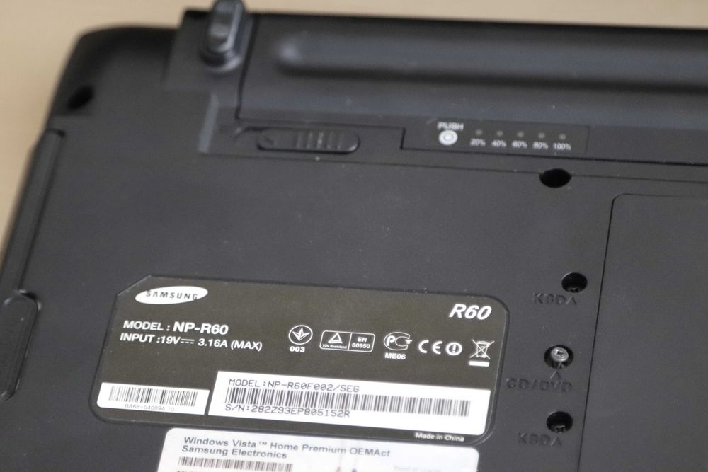 Laptop Samsung NP-R60 colectie