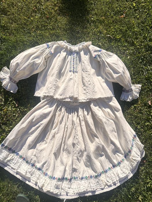 Costume Populare Autentice