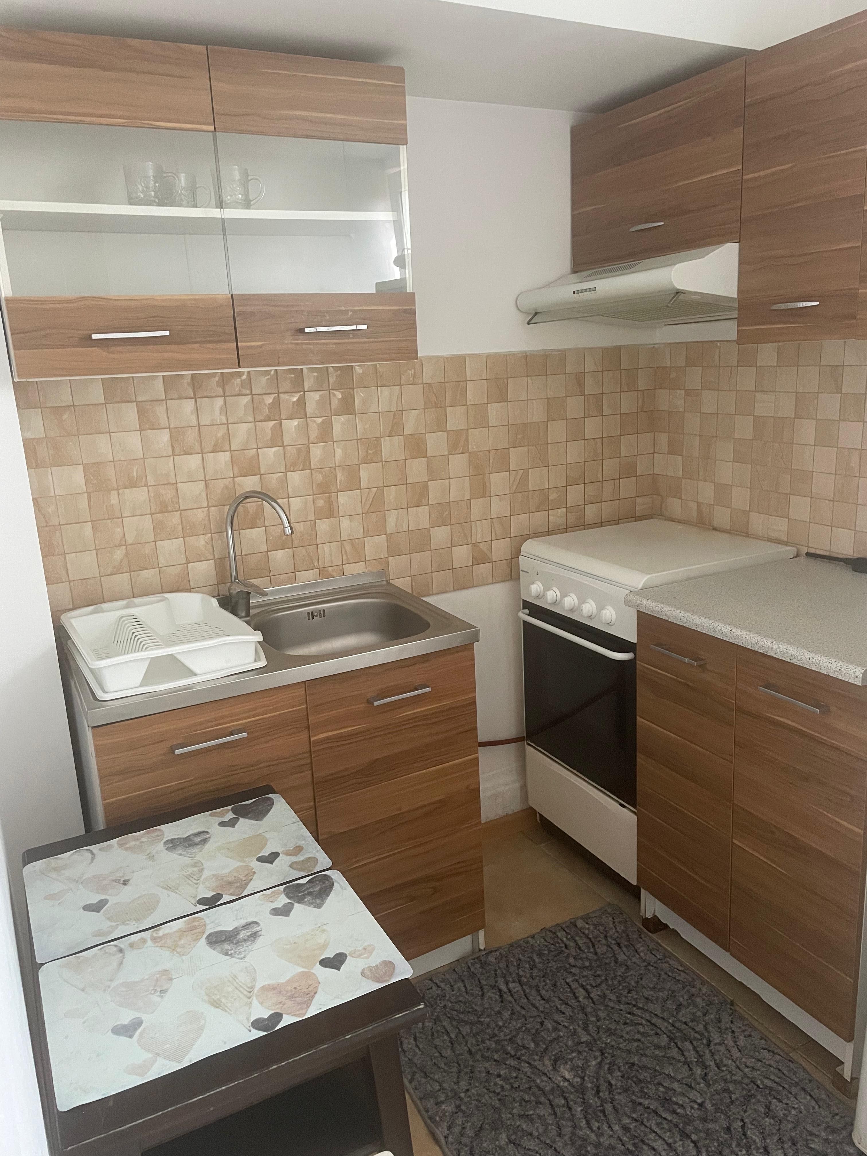 Apartament două camere apropiere zona Apusului