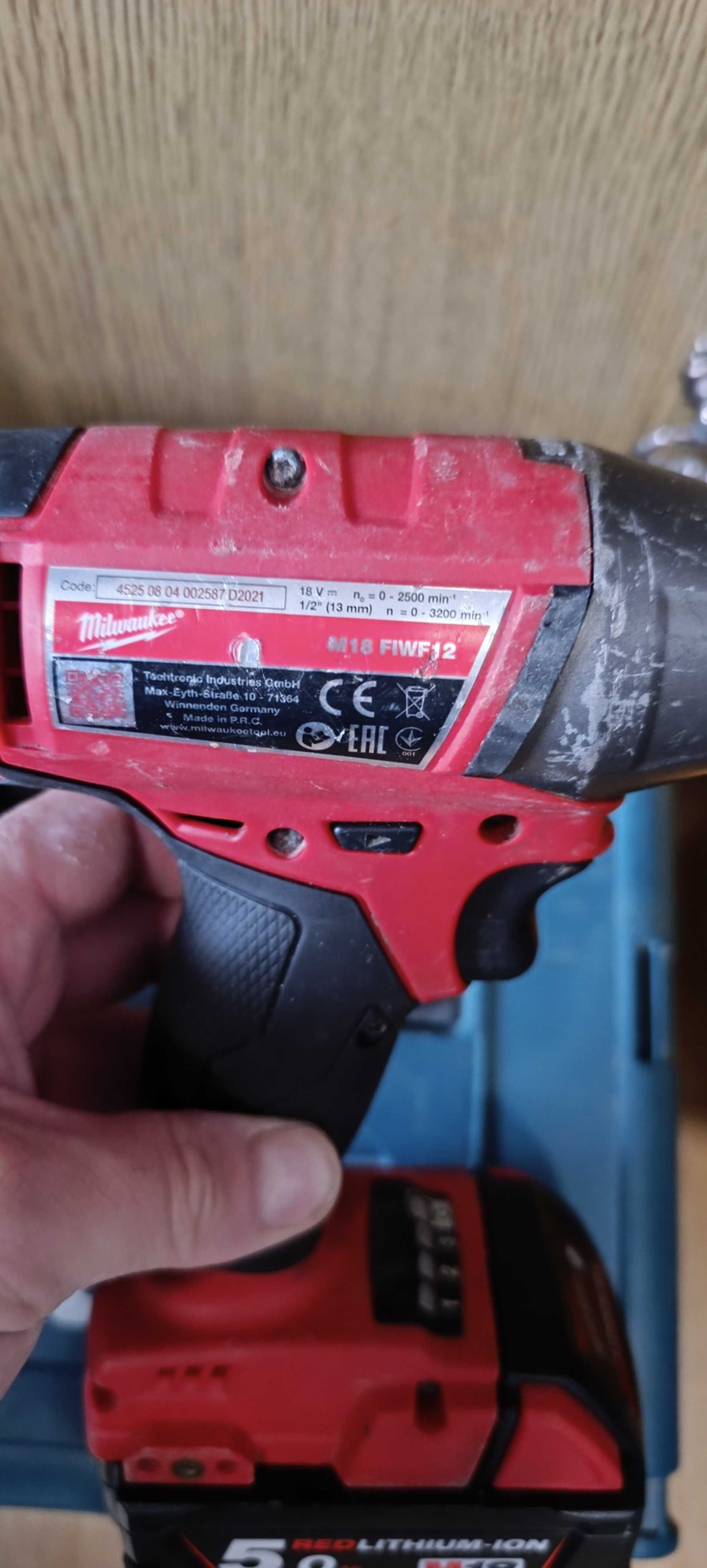 Milwaukee M18 FIWF12 Гайковерт