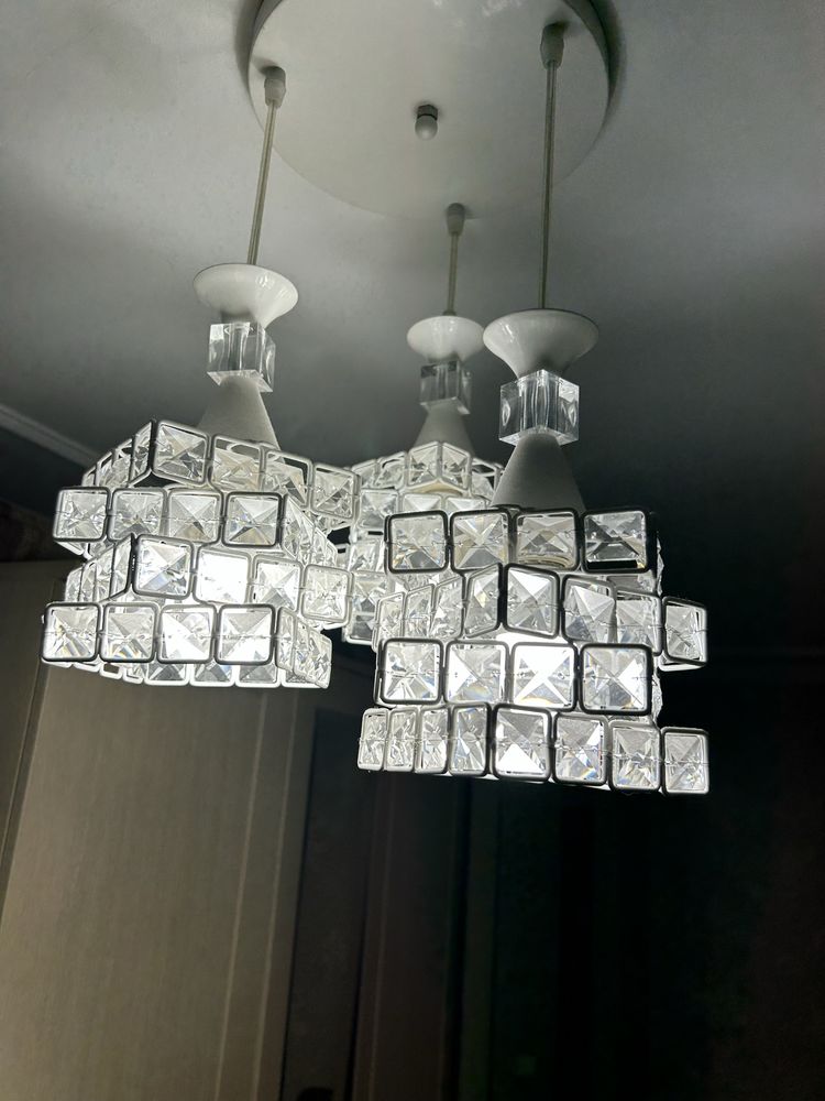 Продам люстру, в хорошем состояний