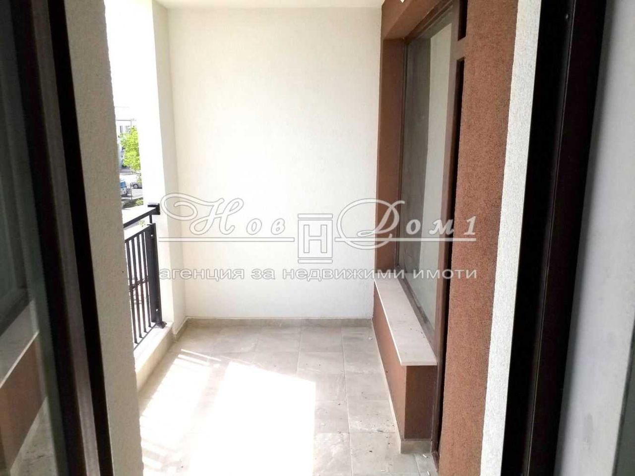 Продава се Тристаен апартамент в Варна, Изгрев - 140 кв.м за 1291 €/кв.м - Снимка #5