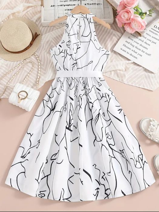 Продам платье на девочку 10-11 лет