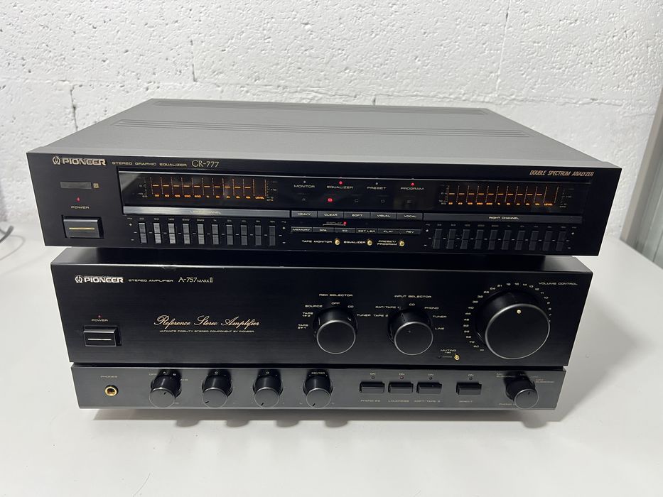 Vand amplificator Pioner A-757 MARK II si egalizator Pioneer GR-777