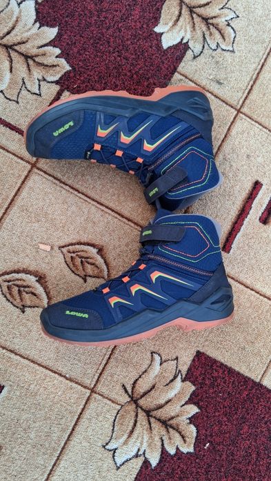 Bocanci Lowa trekking