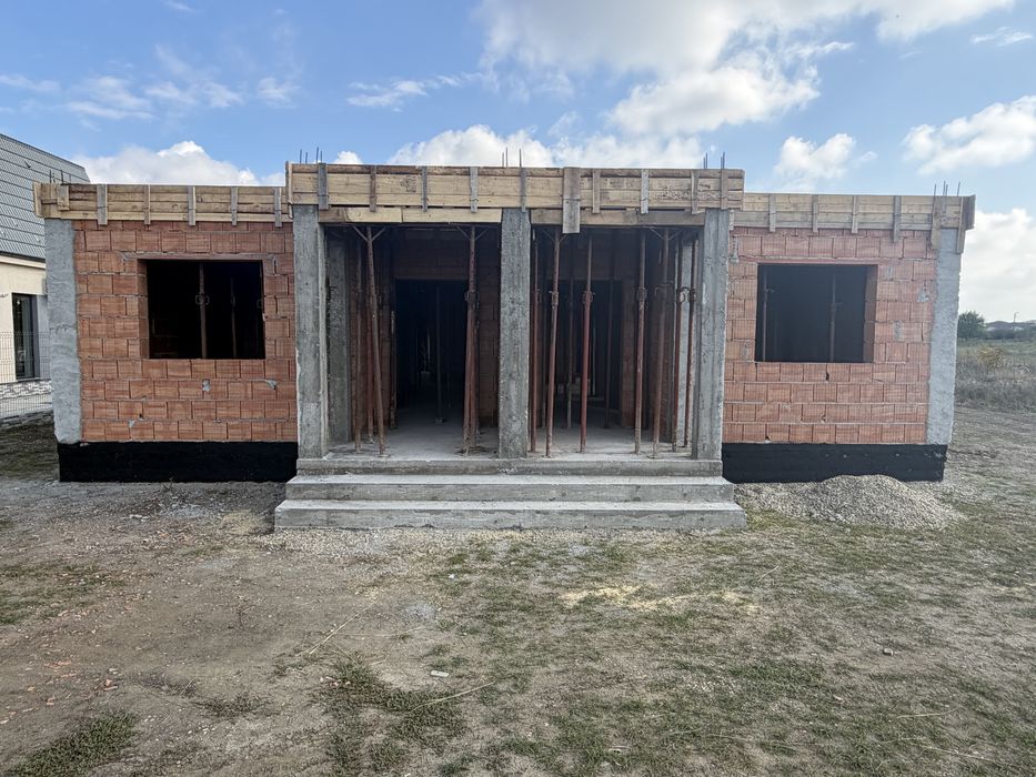 Duplex parter Mosnita aprope de Drumul Boilor si de noul Lidl