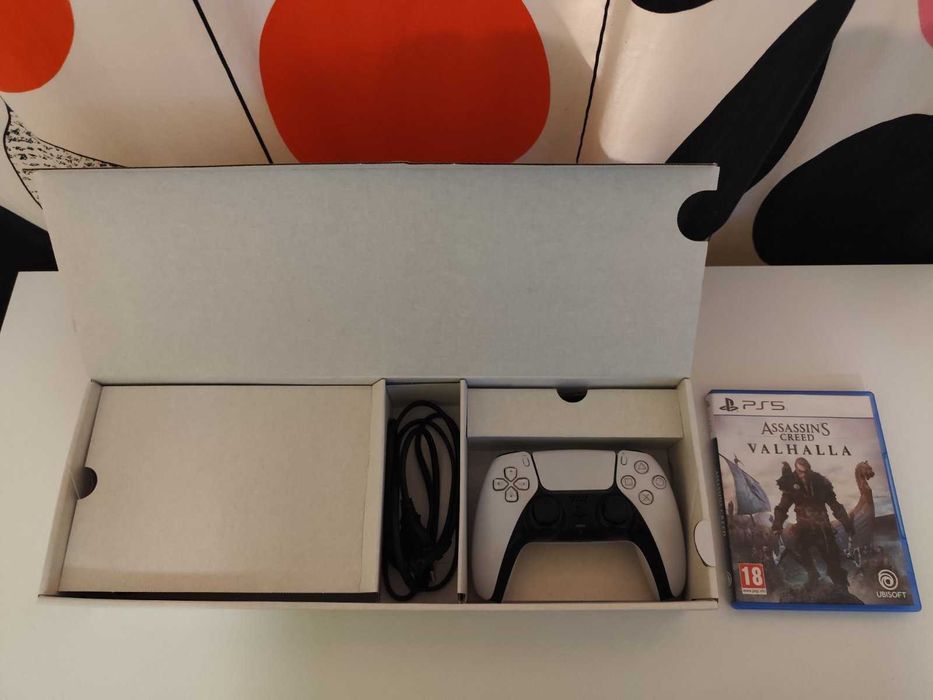 Playstation 5 Disc Edition 1 TB КАТО НОВ !!!