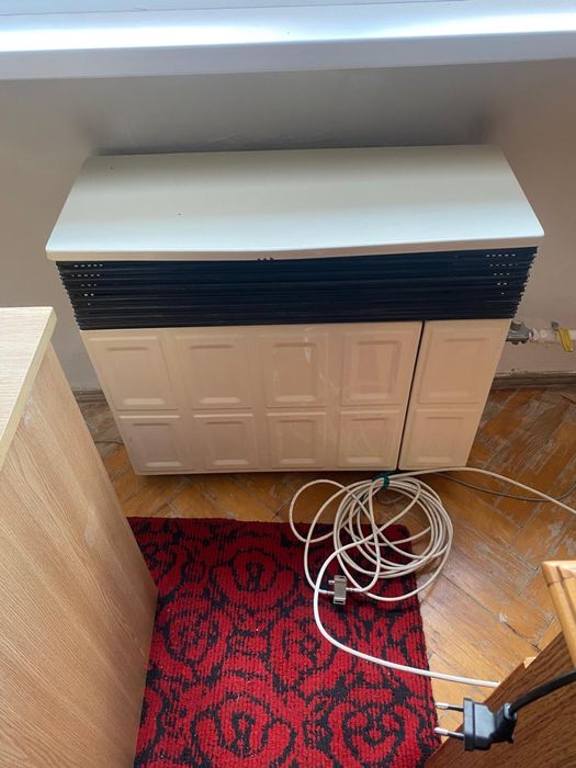 Vand 2 convectoare Lampart LB 30 PP , state buna de functionare