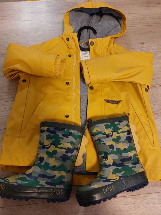 Lot bebe cizme si jacheta ploaie 92, cizme 22