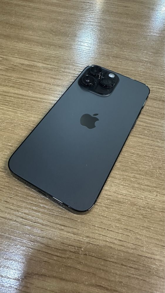 Продам  Айфон 14pro max
