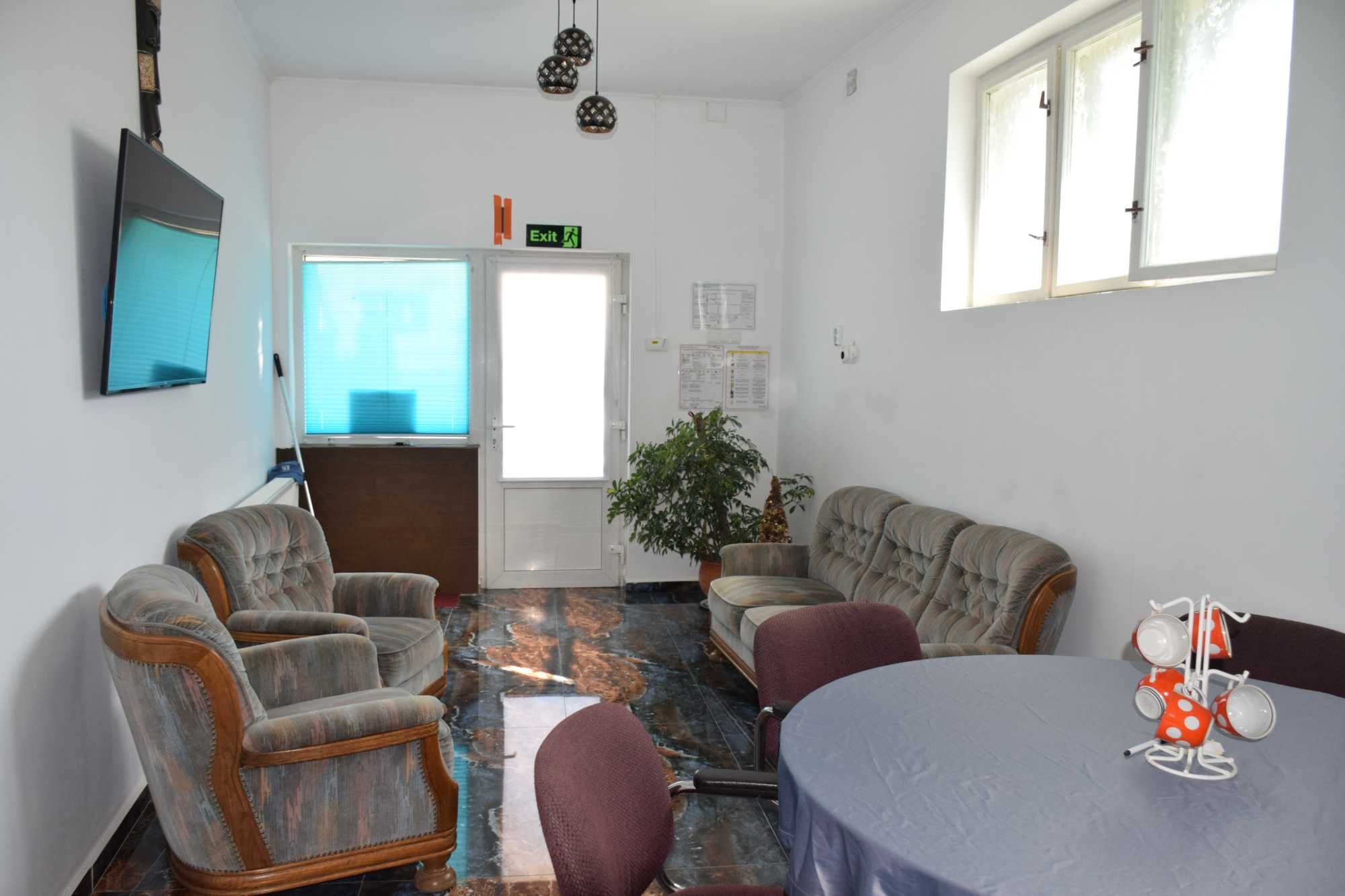 De vanzare apartament 3 camere la casa Sacueni