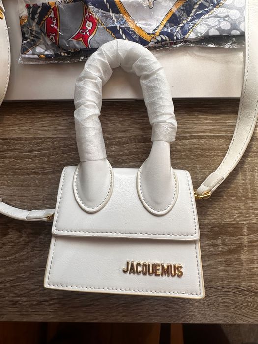 Jacquemus mini gentuta