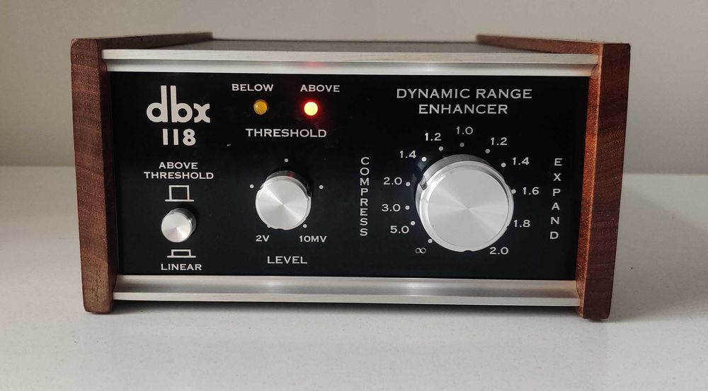 DBX 118 dynamic range enhancer expander compressor limiter vintage USA