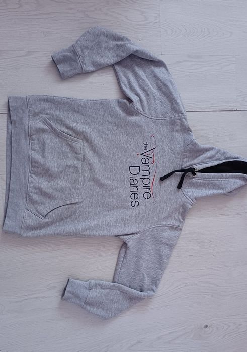Дамски блузи Negative,  the vampire diaries , H&M