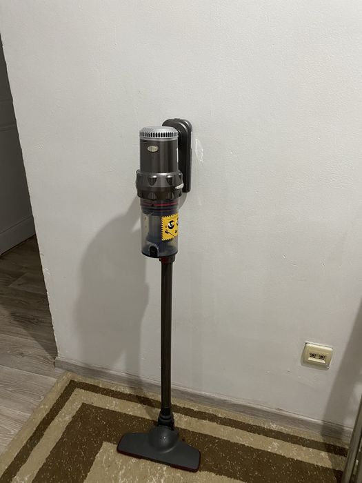 Пылесос продаеться