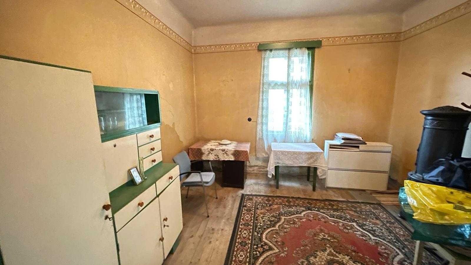 Proprietar vand casa Sintesti