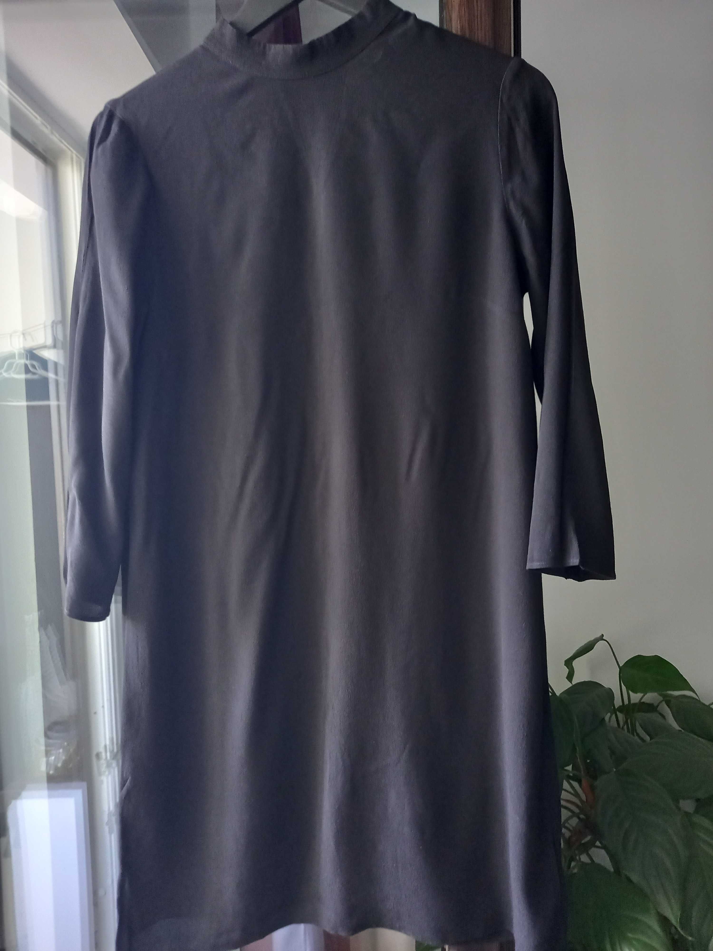Rochie neagră cu mâneci lungi, mărimea 36