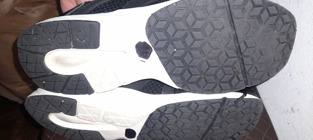 Adidasi  42  marca adidas si crane