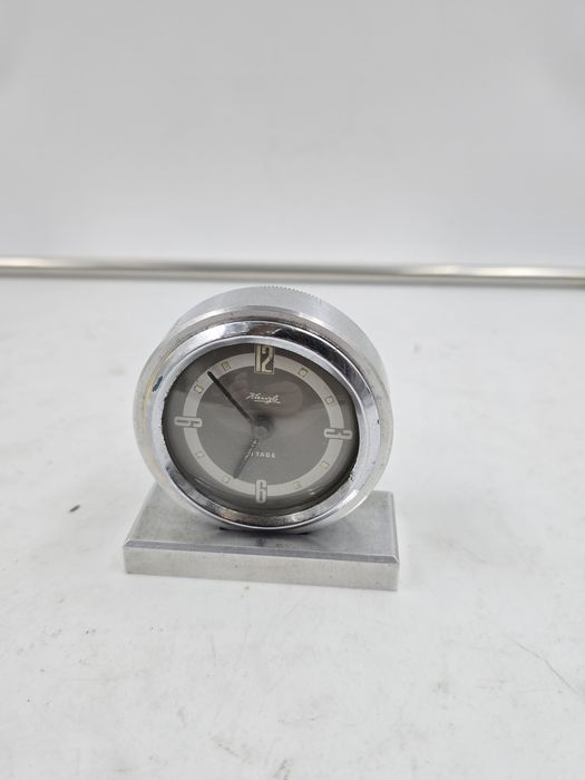 Ceas de masă vintage