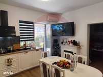 Apartament de lux cu 3 camere, curte privata!