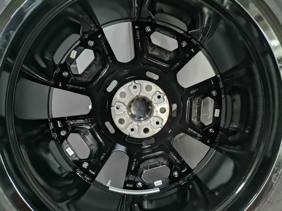 Като нови 22" Джанти BMW Style 922 M Red Label Гуми БМВ XM G09