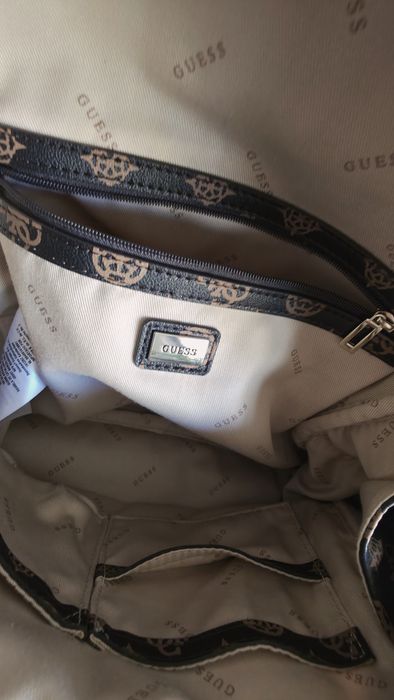 Оригинална раница GUESS