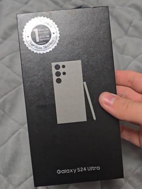 Samsung S24 ultra Titanium grey ideal sostoyaniyada