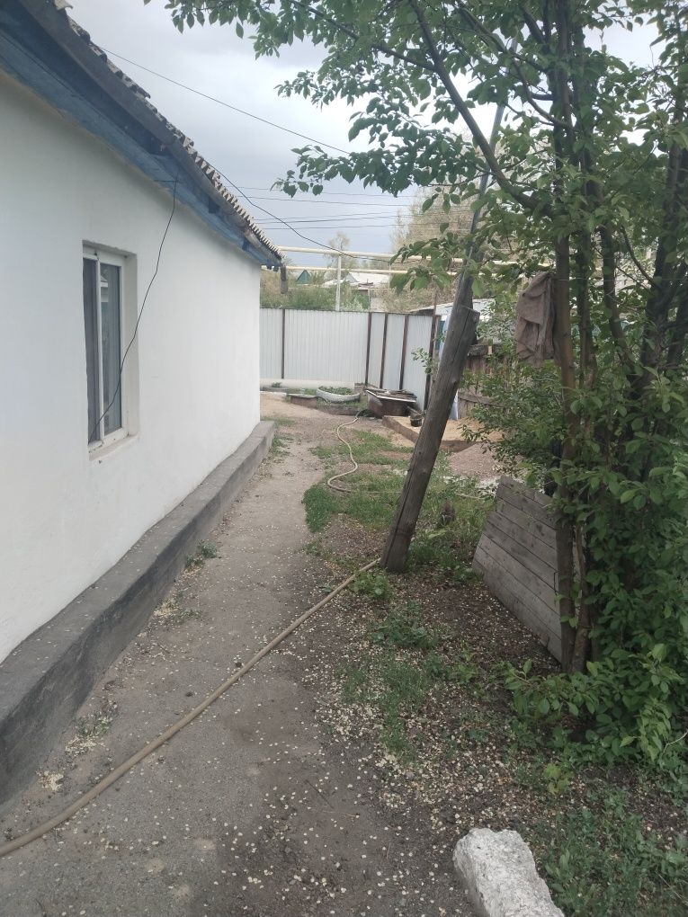 Продается дом в поселке Сарыозек