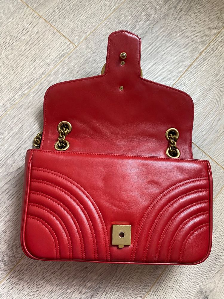 Geanta Gucci Marmont Rosie