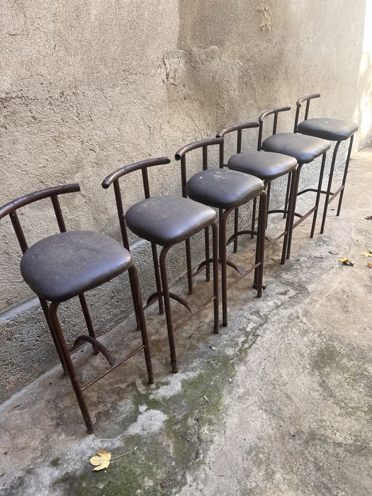 Бар Стол Железен