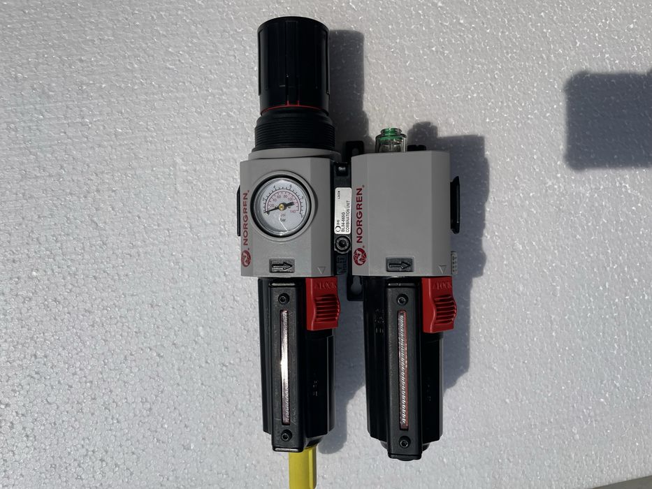 Ansamblu FRL complet: Filtru + Regulator + Lubrificator
