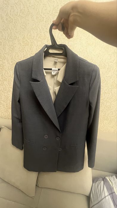 Продам пиджаки(костюм)