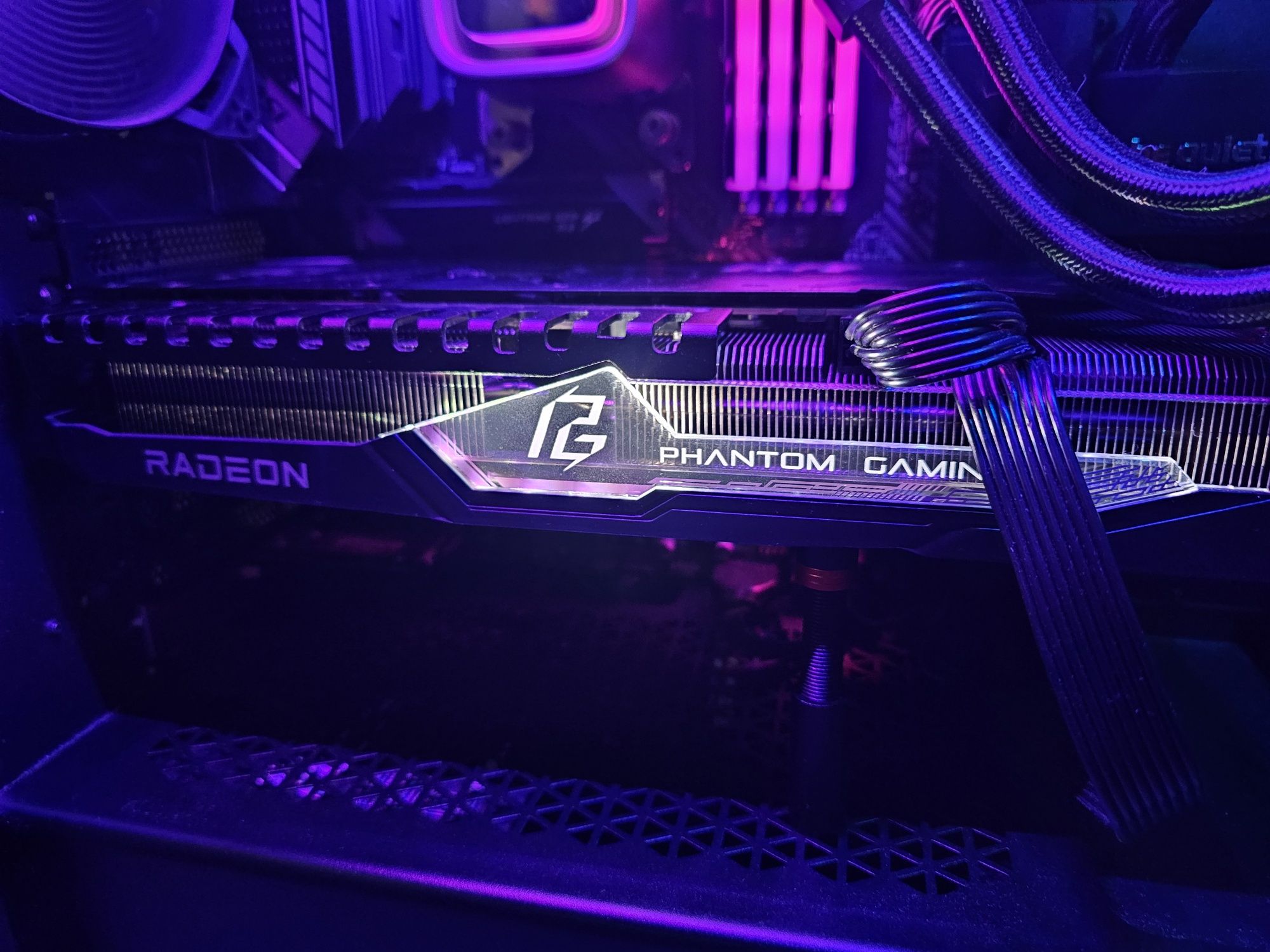 Видеокарта RX 7800 XT
