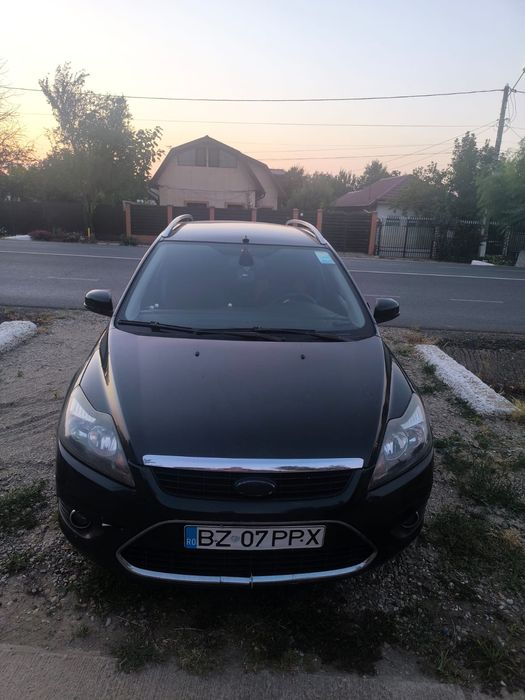 Vând Ford focus defect