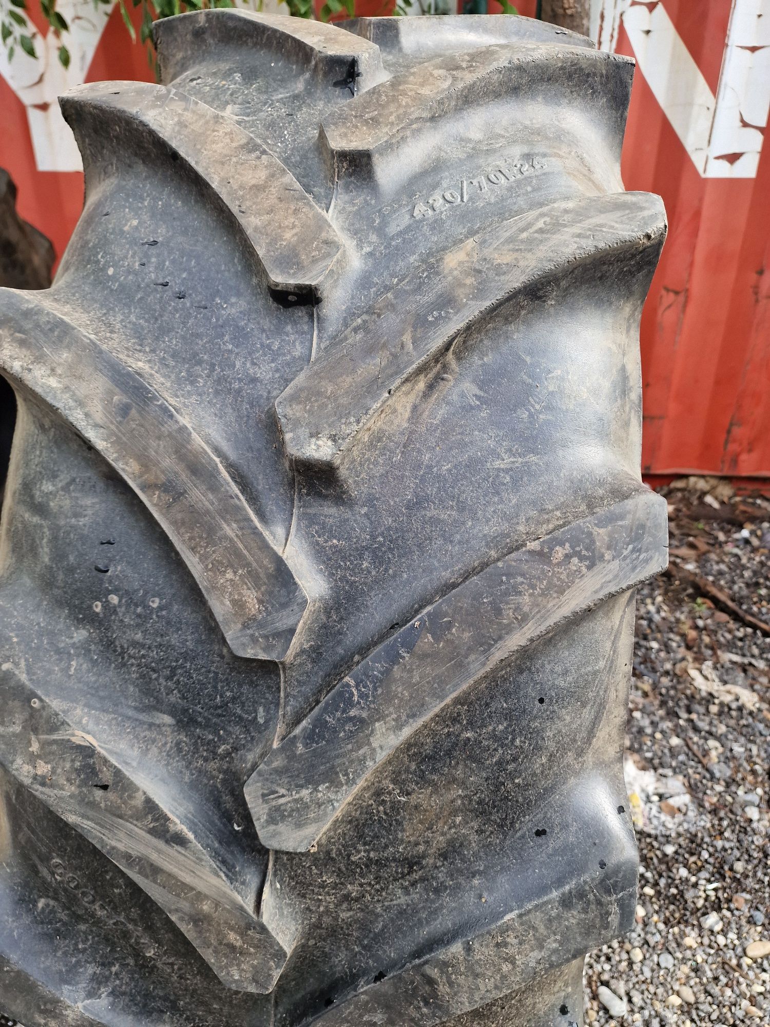 CAUCIUC agri 420/70R24 marca Goodyear