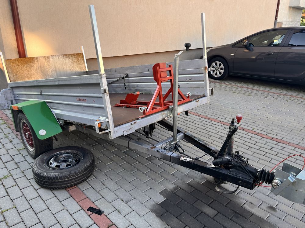 Inchiriez remorca moto / transport moto