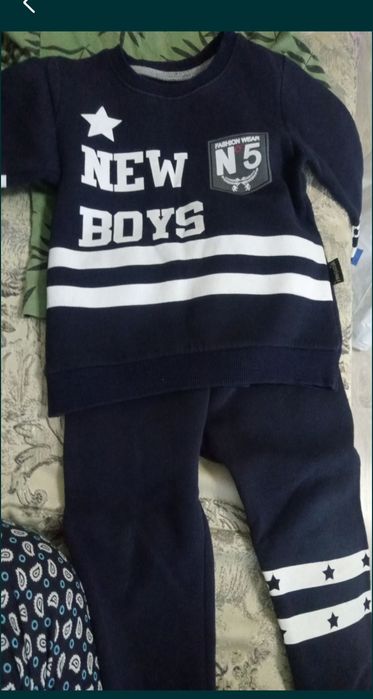 Костюм на 1,5-3 года 1000 тенге