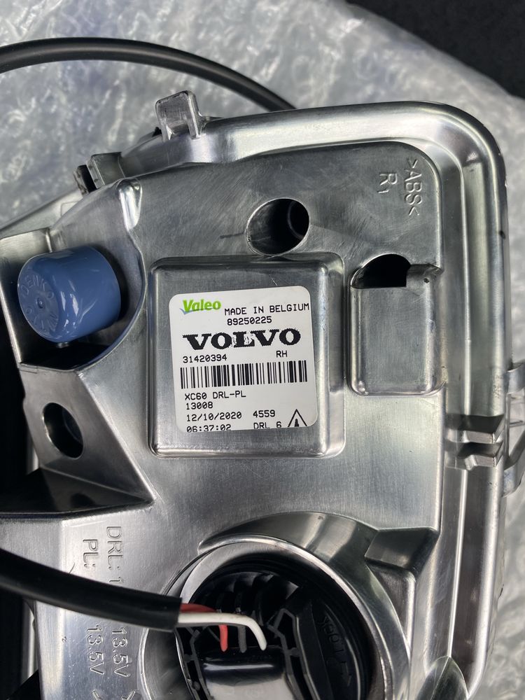 Халоген за Volvo xc60 13-17