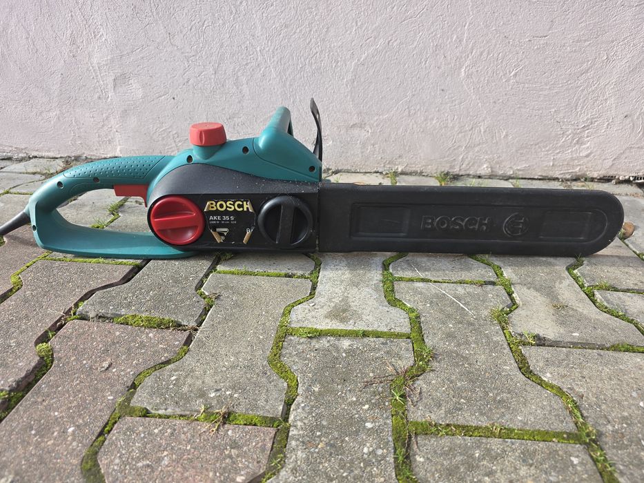 Fierăstrău electric Bosch AKE 35S