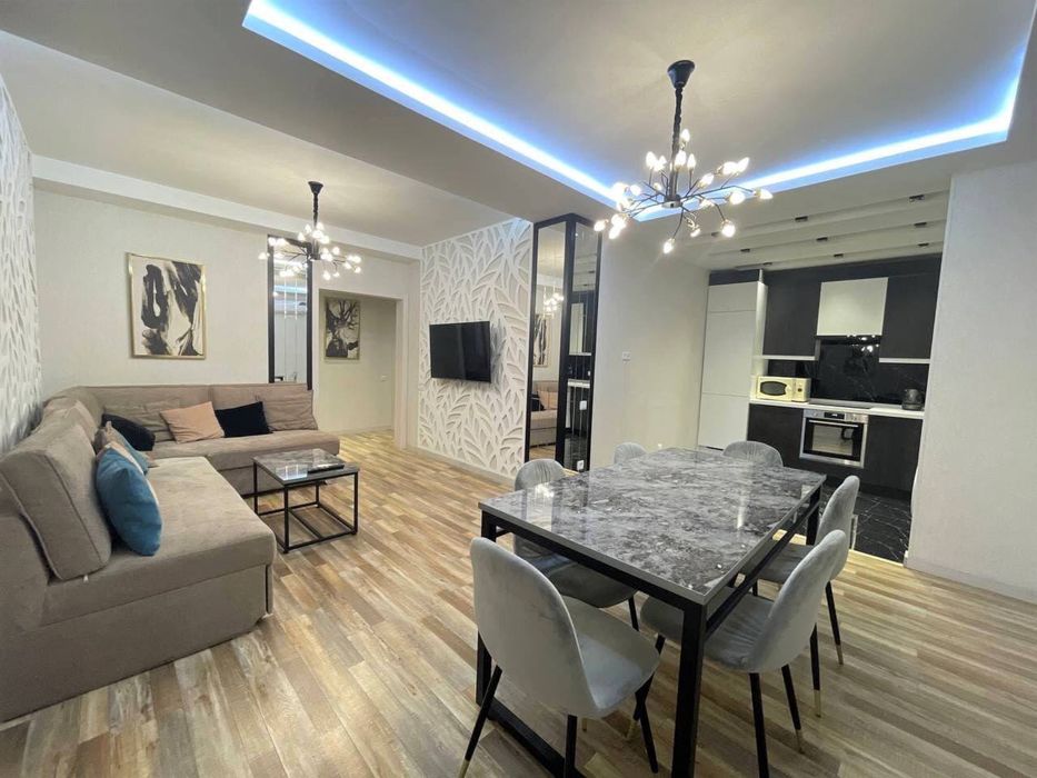 Мирабадский район , госпитальный! Срочно сдается квартира!