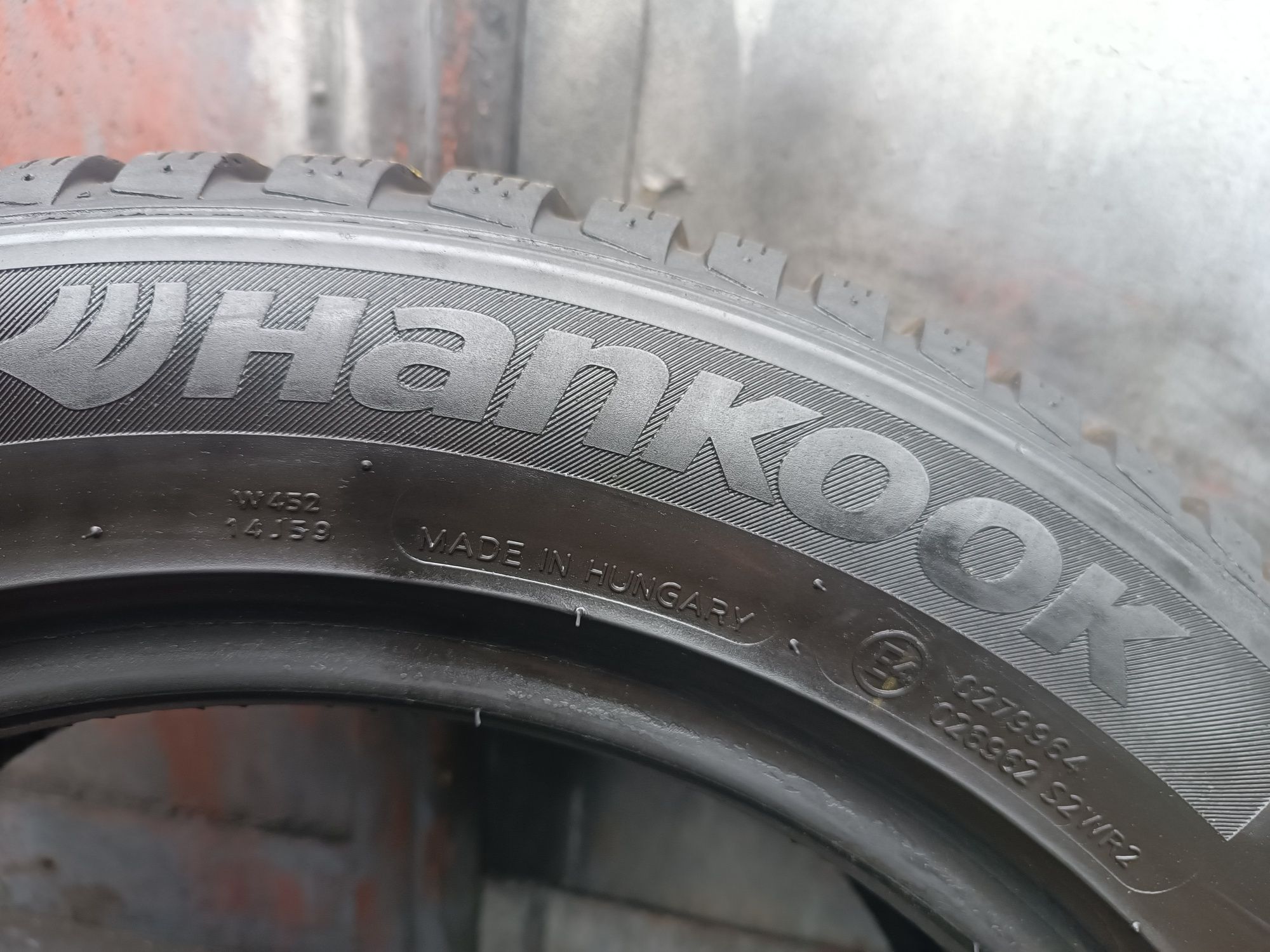 205/55/16 Hankook